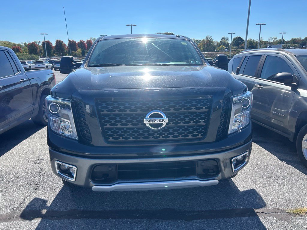 Used 2017 Black Nissan PRO-4X image 2