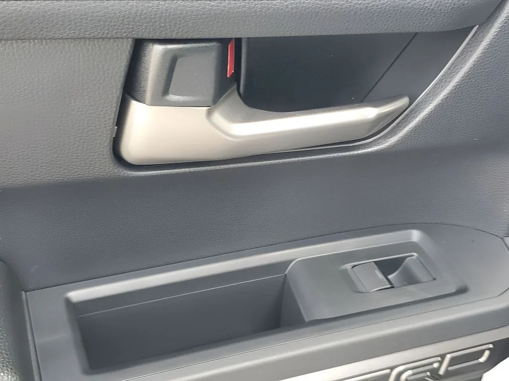 2025 Toyota Tacoma TRD Sport - Photo 46