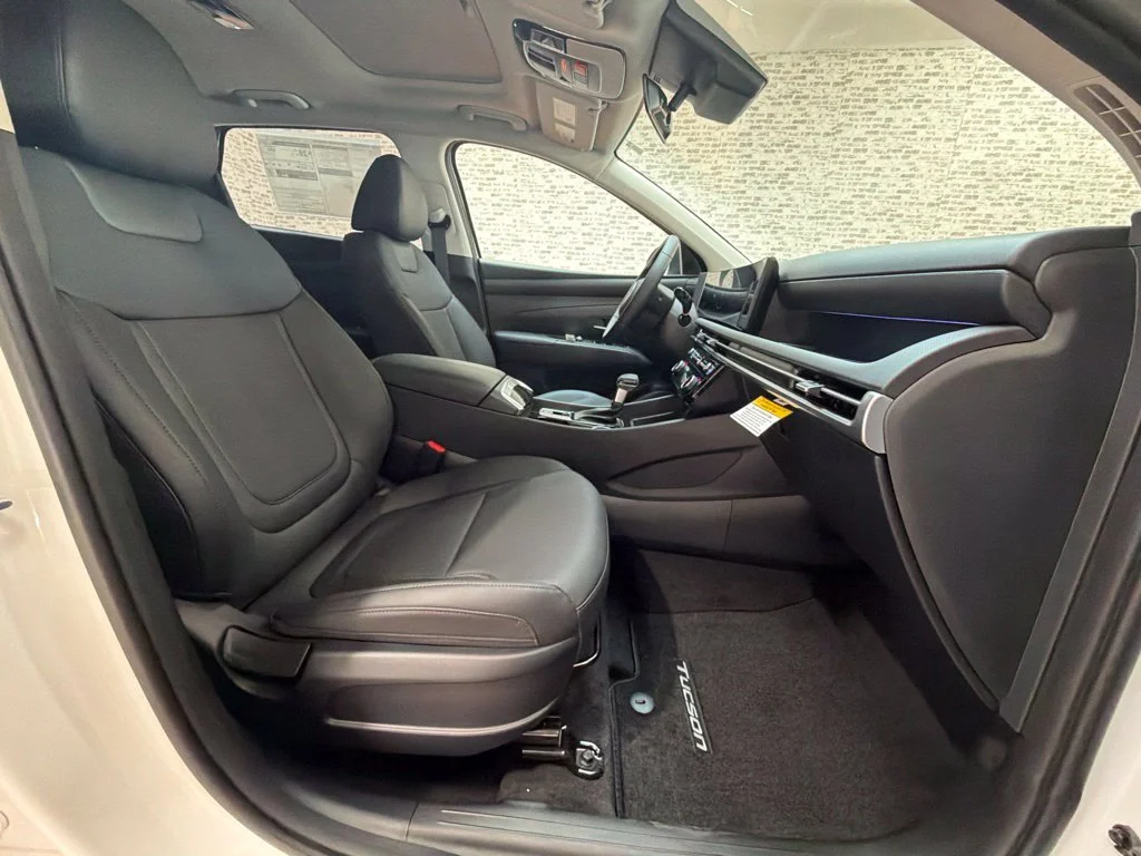 New 2026 Serenity White Pearl Hyundai SEL Premium image 11