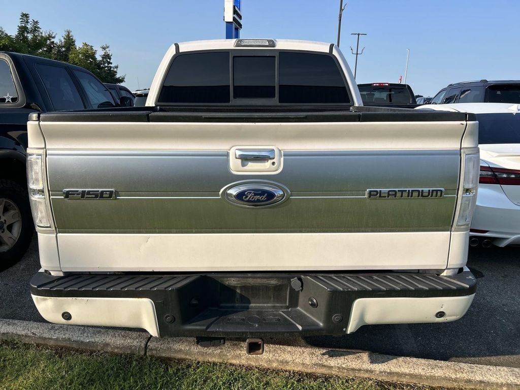 Used 2011 White Platinum Clearcoat Metallic Ford Platinum image 4