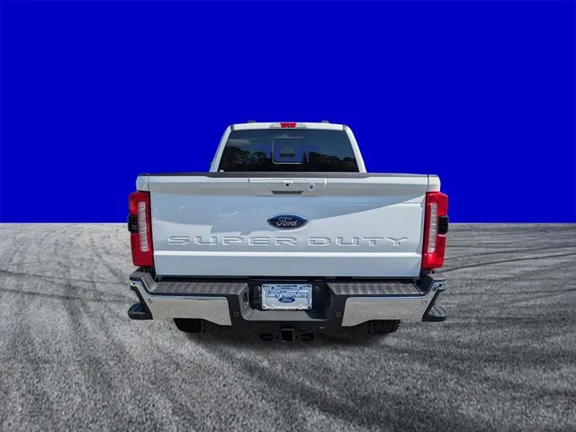 New 2026 Star White Metallic Tri-Coat Ford F-250® Lariat® image 5