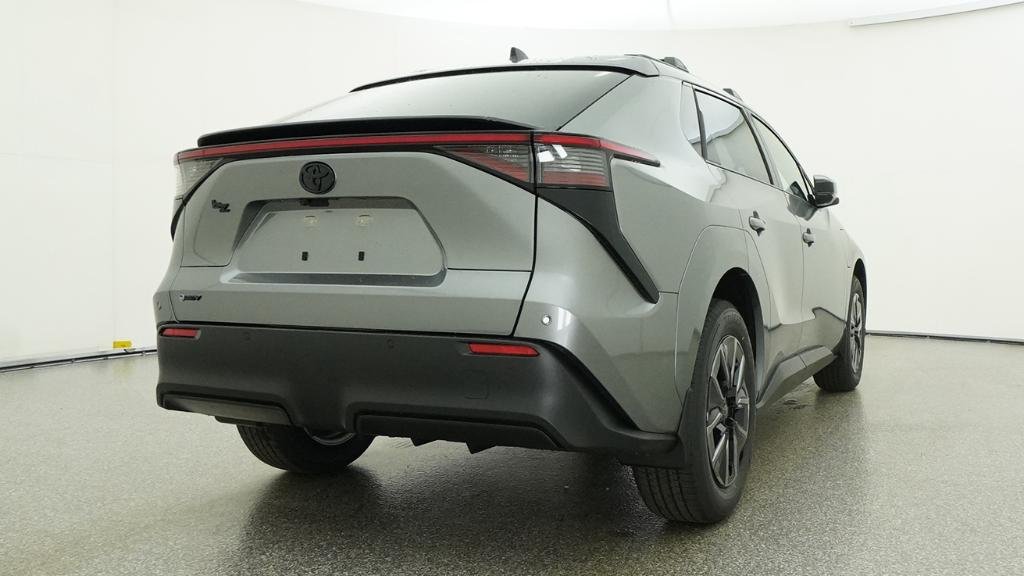 New 2026 Heavy Metal Toyota XLE image 13