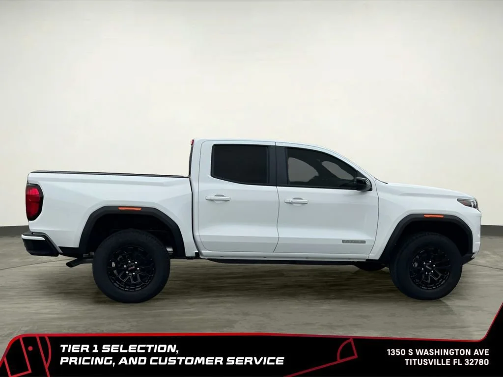 New 2026 Summit White GMC Elevation image 17