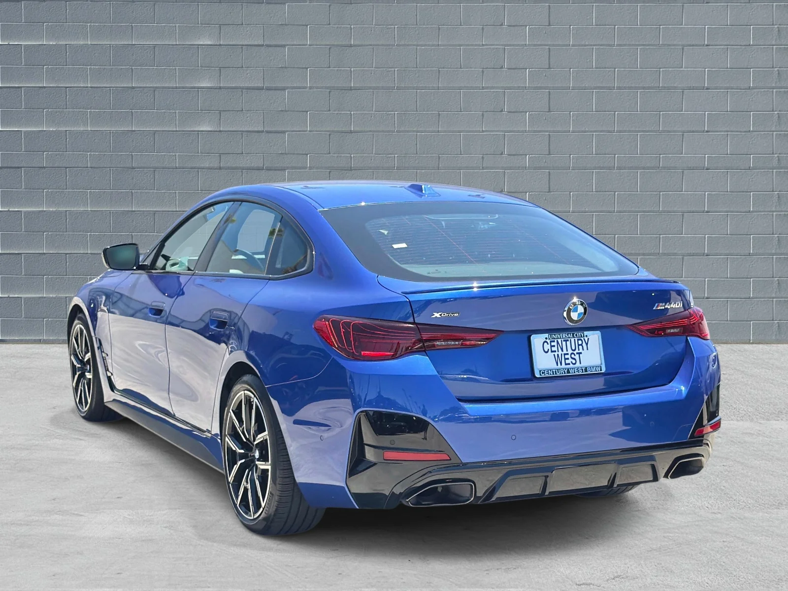 Used 2026 Portimao Blue Metallic BMW M440i xDrive Gran Coupe image 4