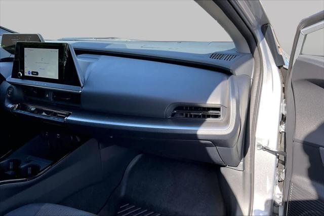 Certified Used 2025 CUTTING EDGE Toyota  image 18