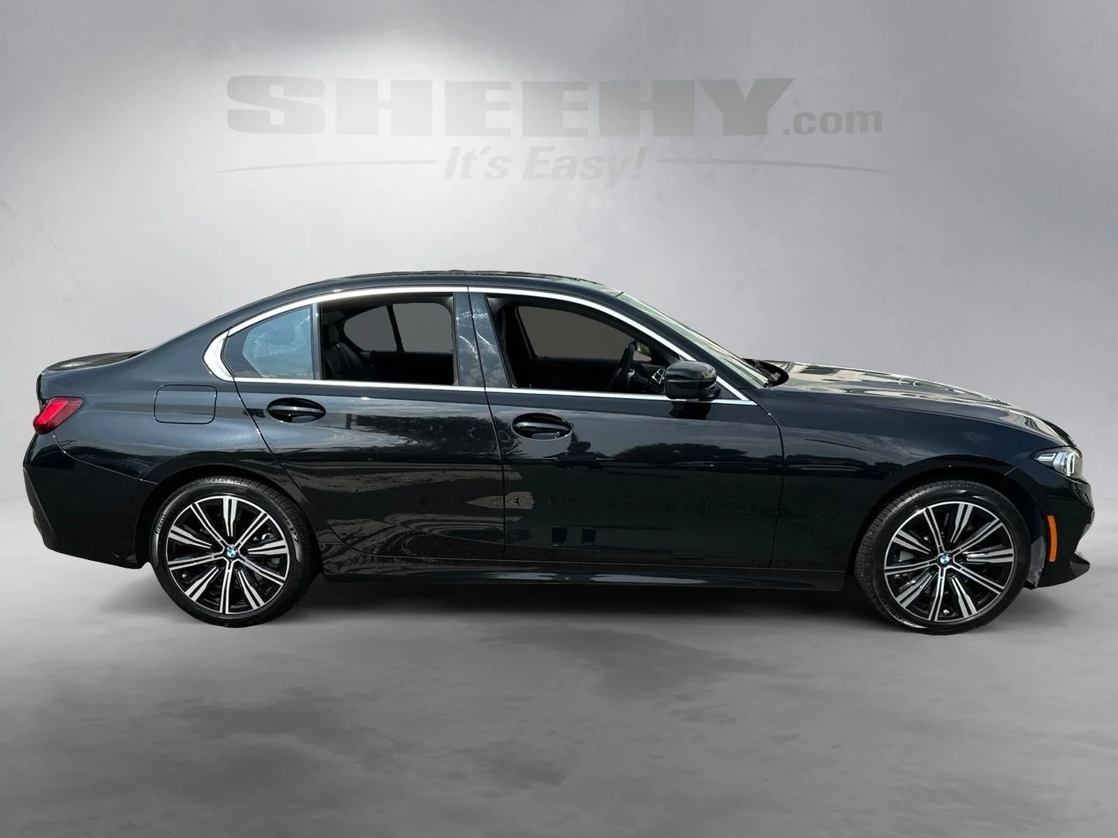 Used 2025 Black BMW 330i xDrive image 9