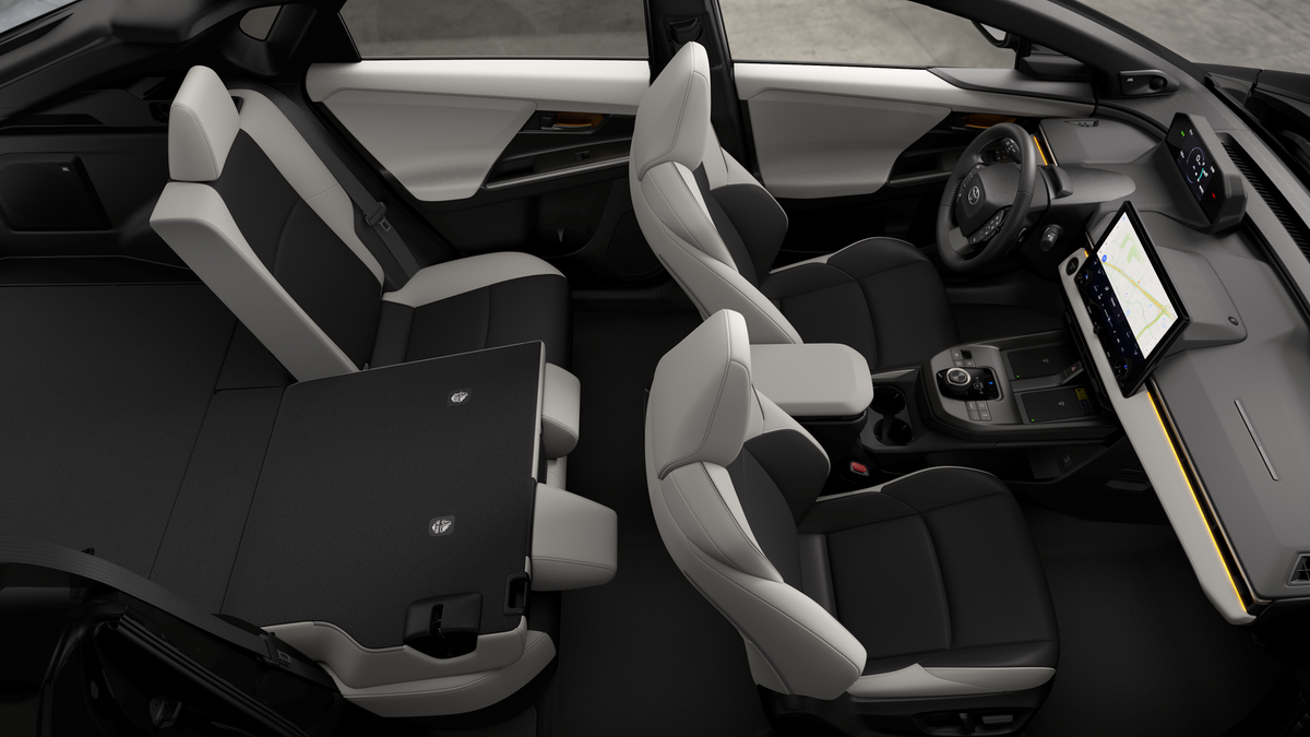 New 2026 Wind Chill Pearl with Midnight Black Metallic roof Toyota Limited image 22