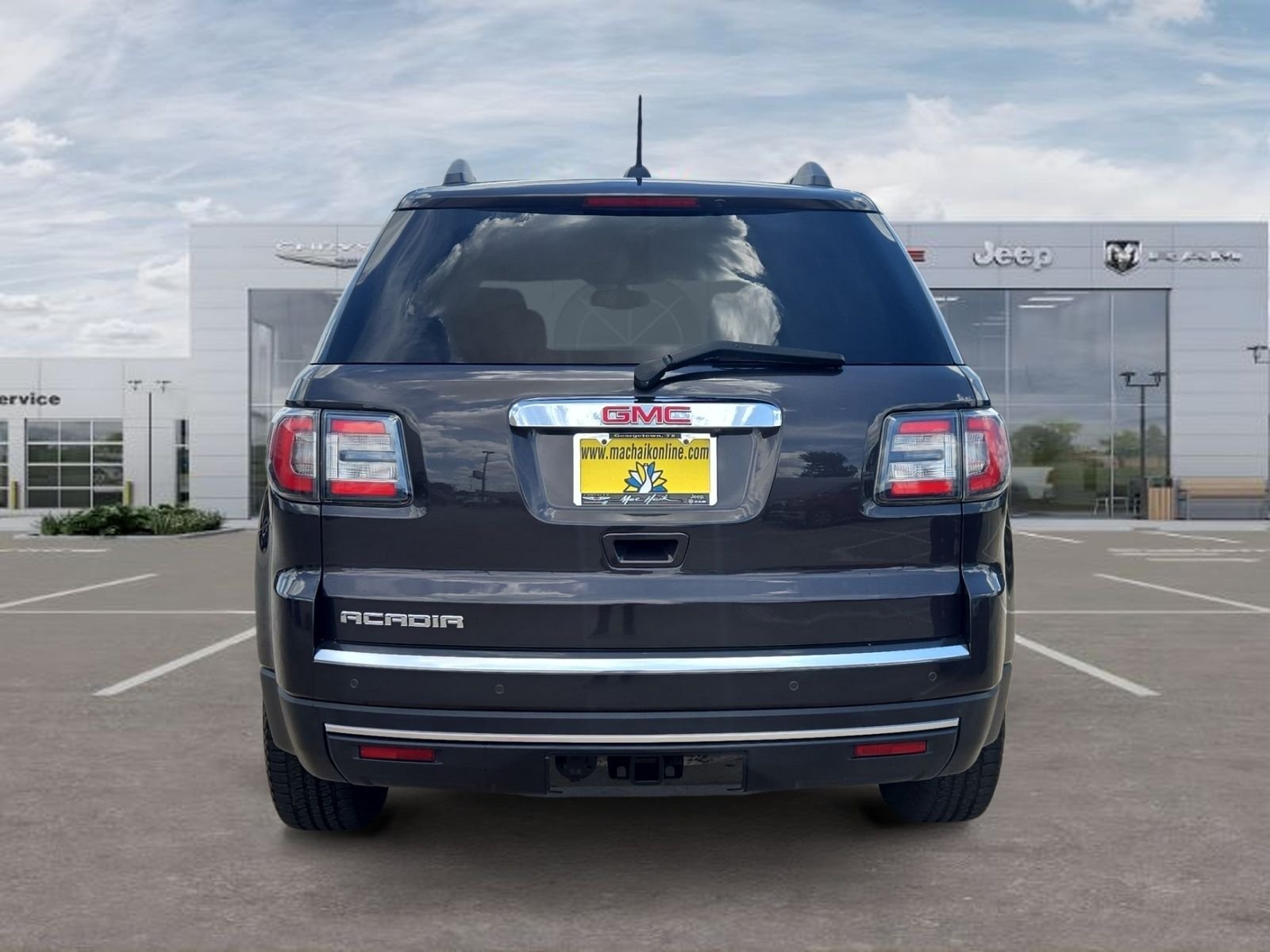 Used 2016 Silver GMC SLE-2 image 4