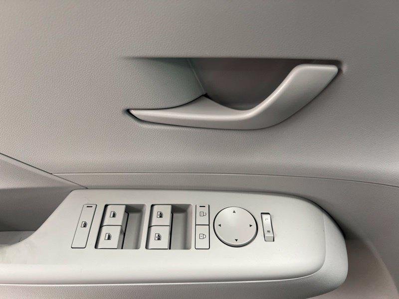 New 2027 Green Hyundai SEL Sport AWD image 19