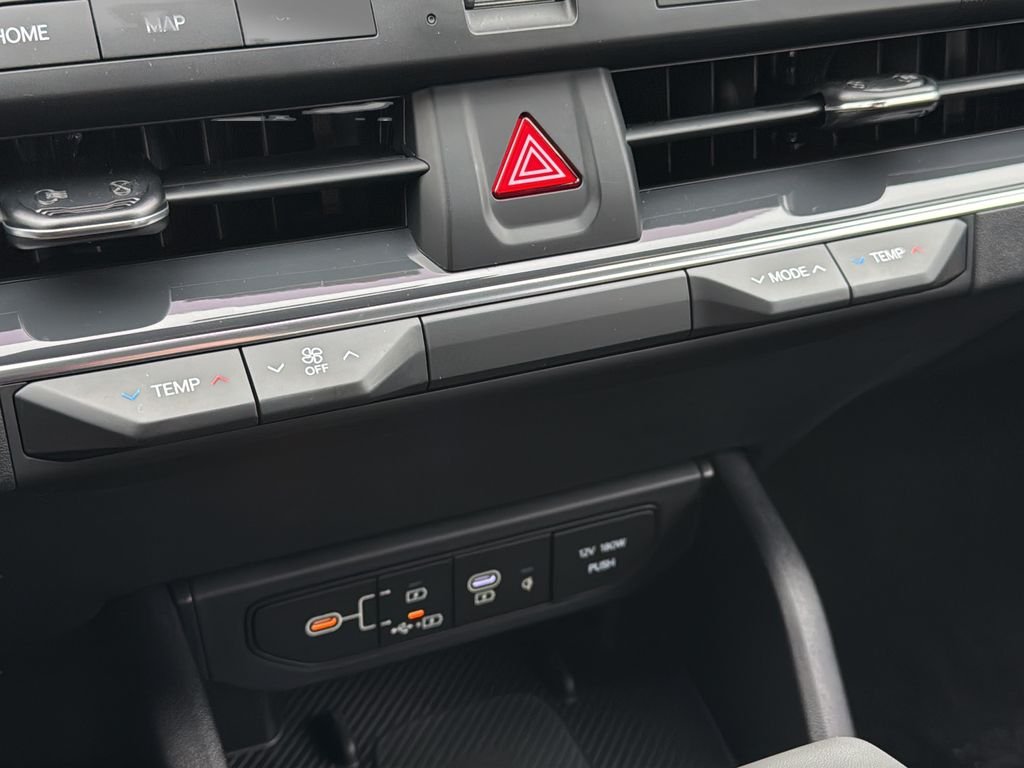 Used 2025 White Kia EX image 26