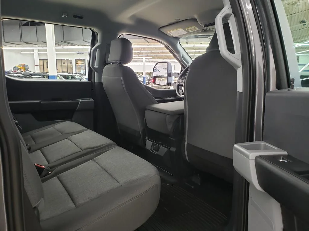 New 2026 Gray Ford XL image 16