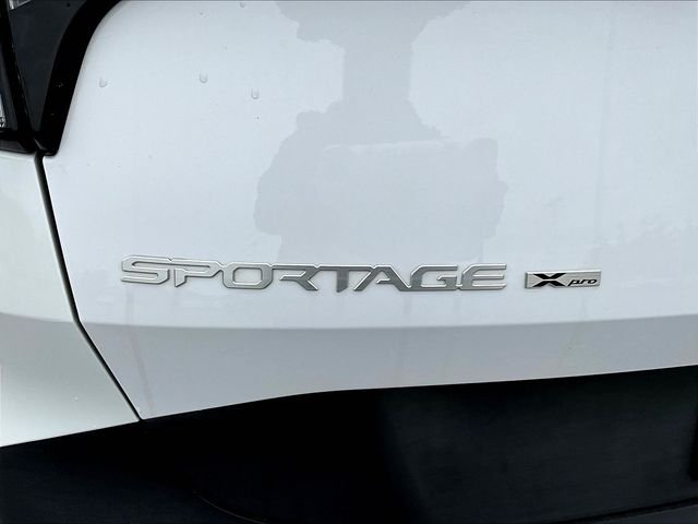 Certified Used 2024 White Kia X-Pro Prestige image 30