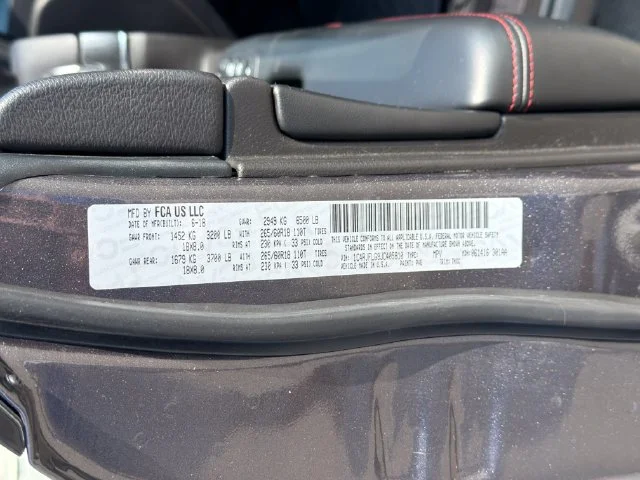 Used 2018 Gray Jeep Trailhawk image 30