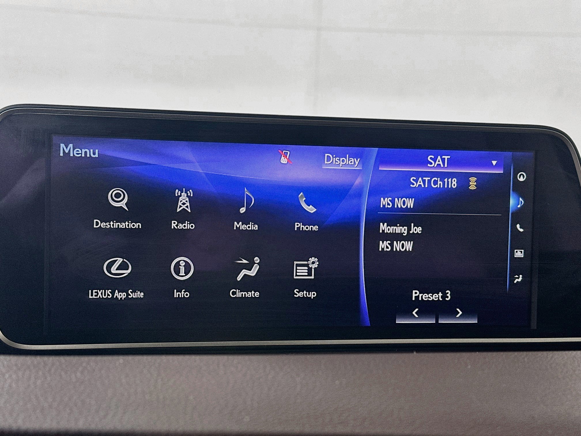 Used 2019 Atomic Silver Lexus 450h image 15