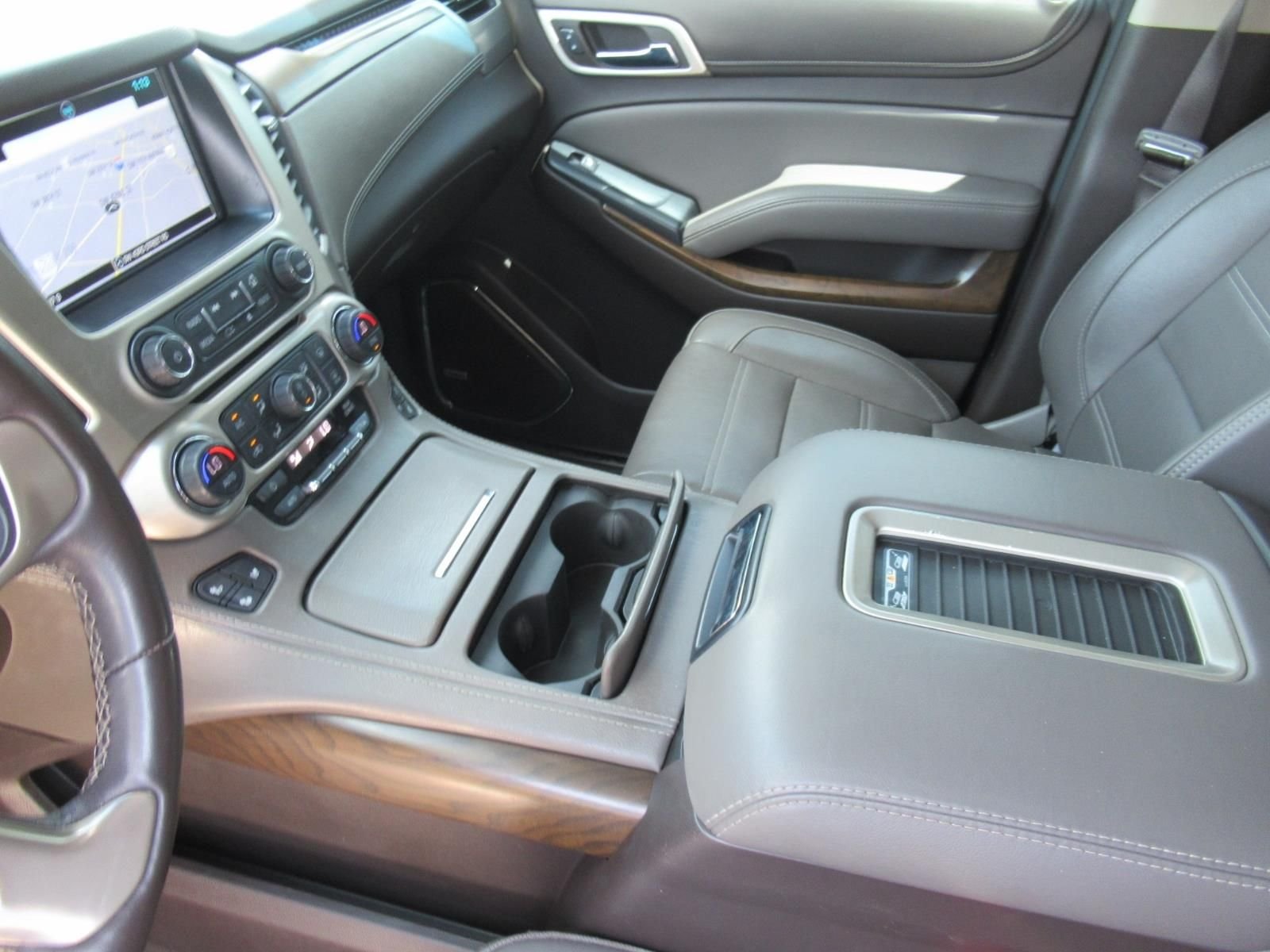 Used 2019  GMC Denali image 18