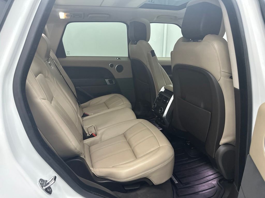 Used 2018 White Land Rover Supercharged image 25
