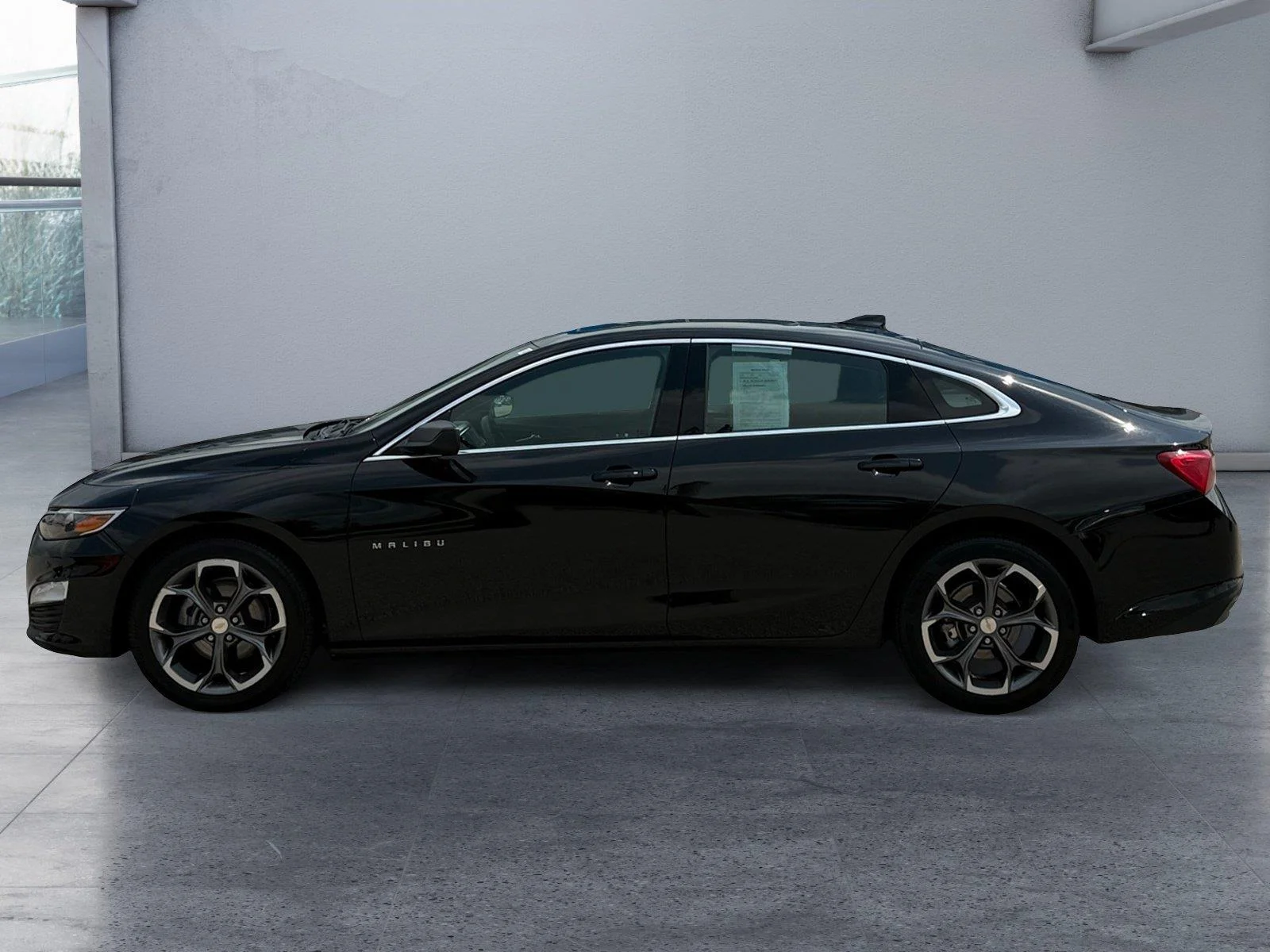 Used 2024 Chevrolet Malibu 1LT with VIN 1G1ZD5ST9RF185295 for sale in Salem, IN