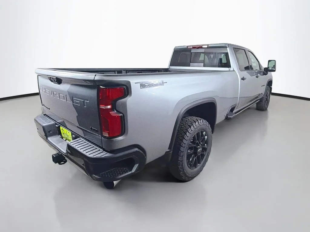 2026 Chevrolet Silverado 3500HD LTZ - Photo 6
