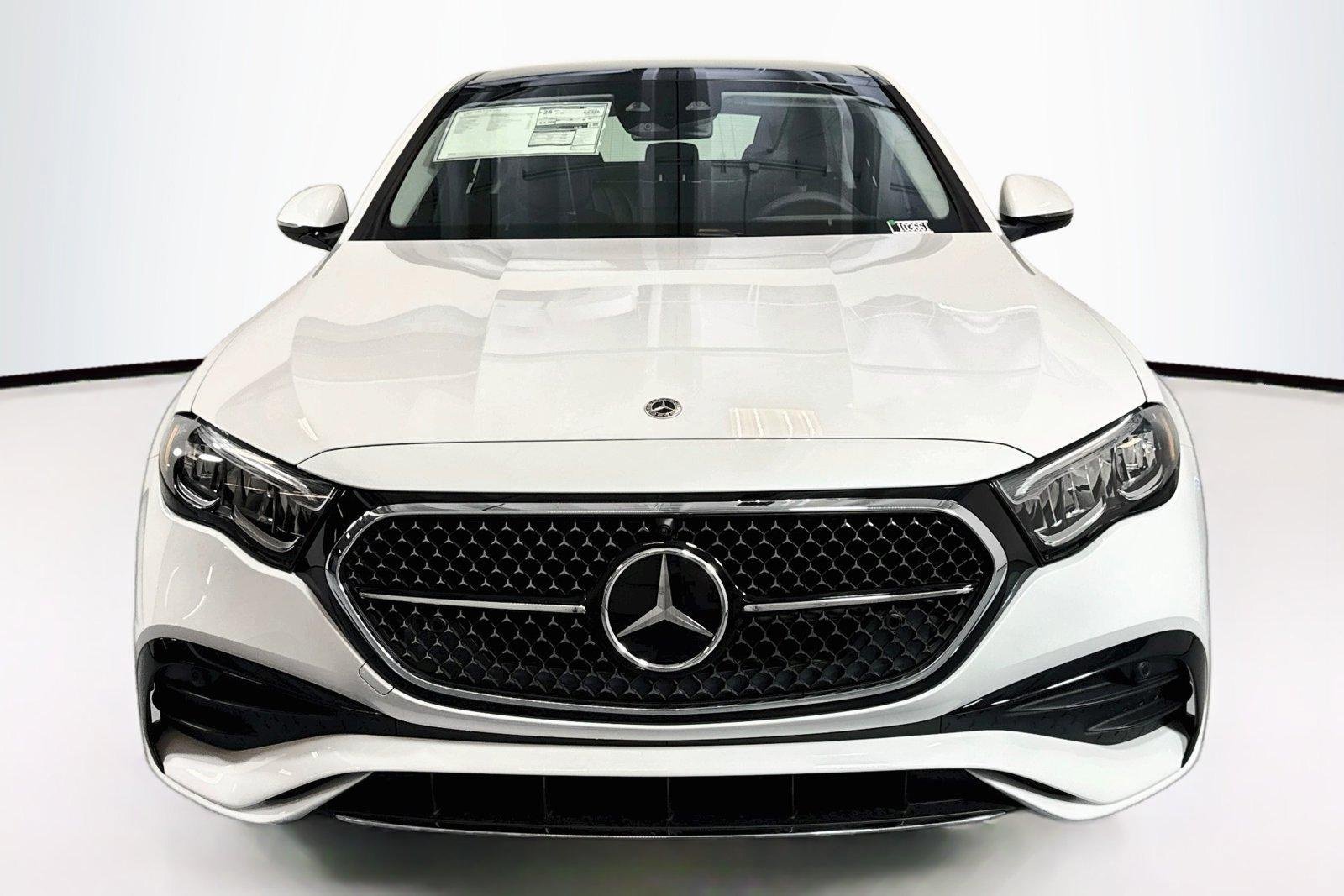 New 2026 Manufaktur Moonlight White Metallic Mercedes-Benz E 350 image 2