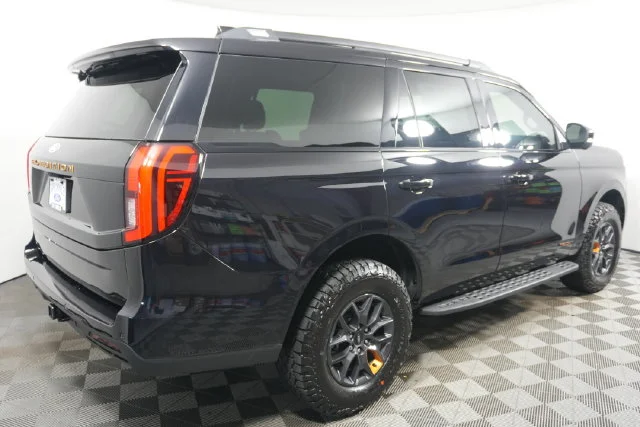 New 2027 Agate Black Metallic Ford Tremor® image 3