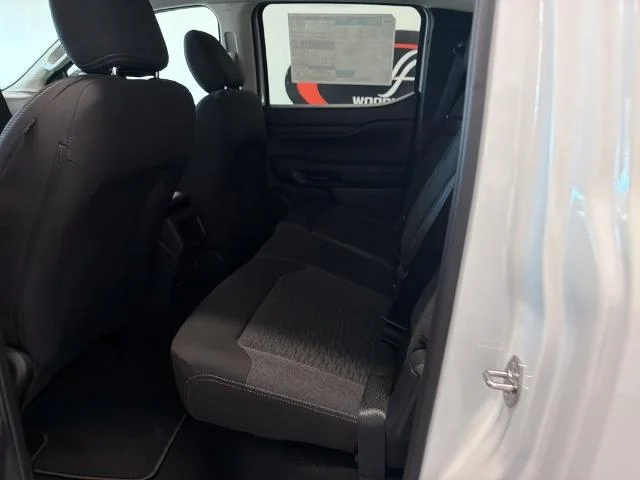 New 2026 Oxford White Ford XLT image 29