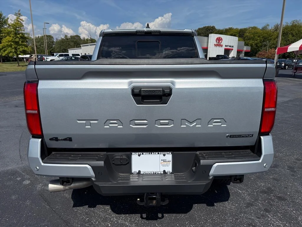2026 Toyota Tacoma TRD Off Road - Photo 5
