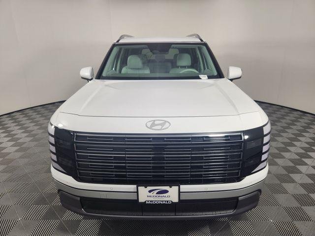 New 2026 White Hyundai SEL 8P image 10