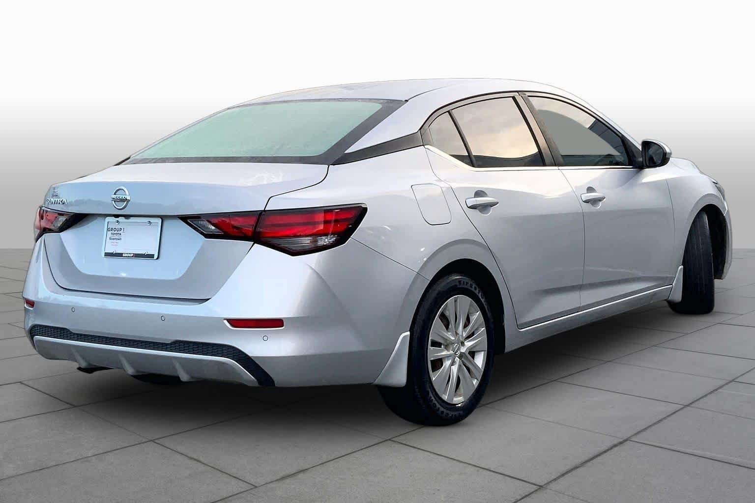 Used 2020 Brilliant Silver Metallic Nissan S image 12