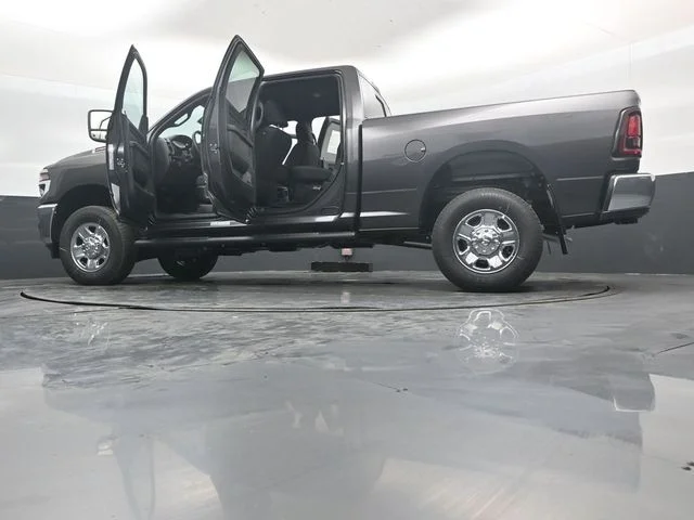 New 2026 Granite Crystal Metallic Clear-Coat Exterior Paint RAM Tradesman image 53
