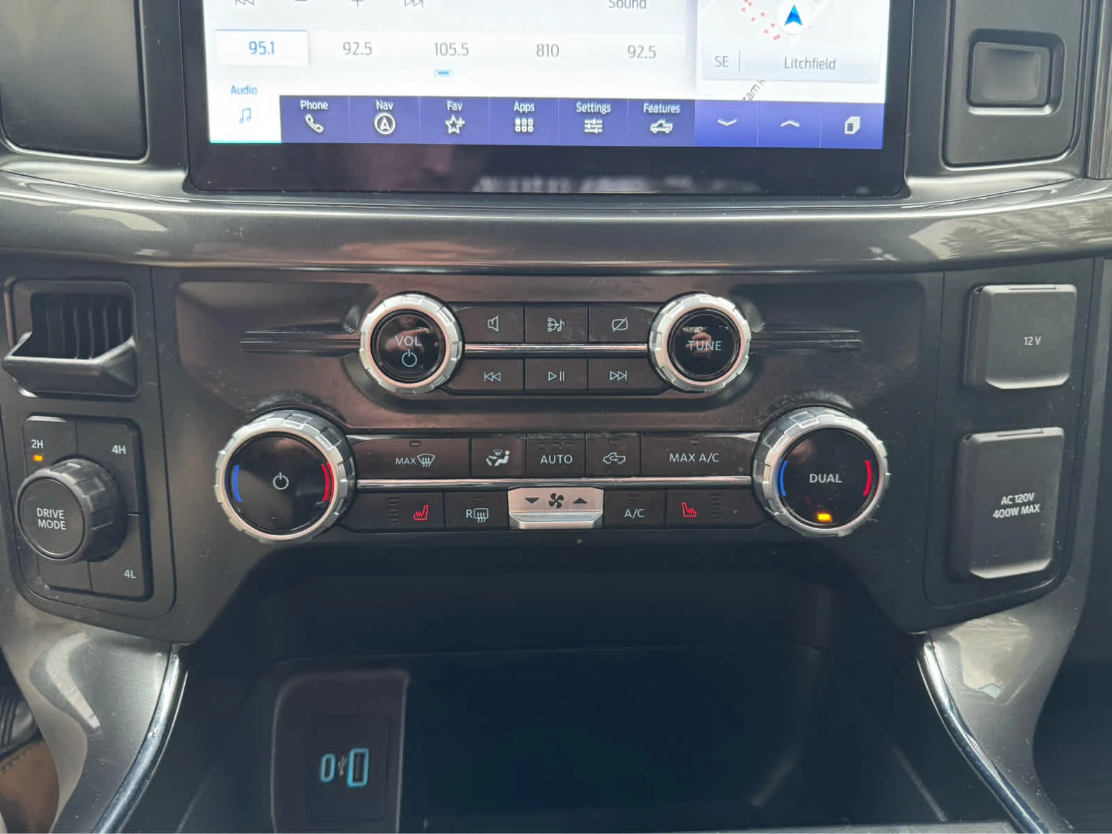 Certified Used 2023 Agate Black Ford XLT image 20