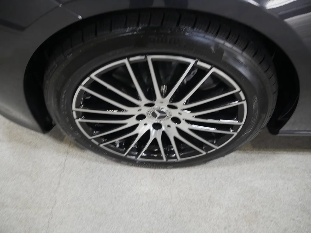 New 2026 Graphite Grey Metallic Mercedes-Benz C 300 image 12