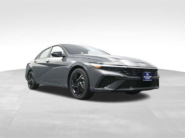 New 2026 Gray Hyundai SEL Sport Plus image 31