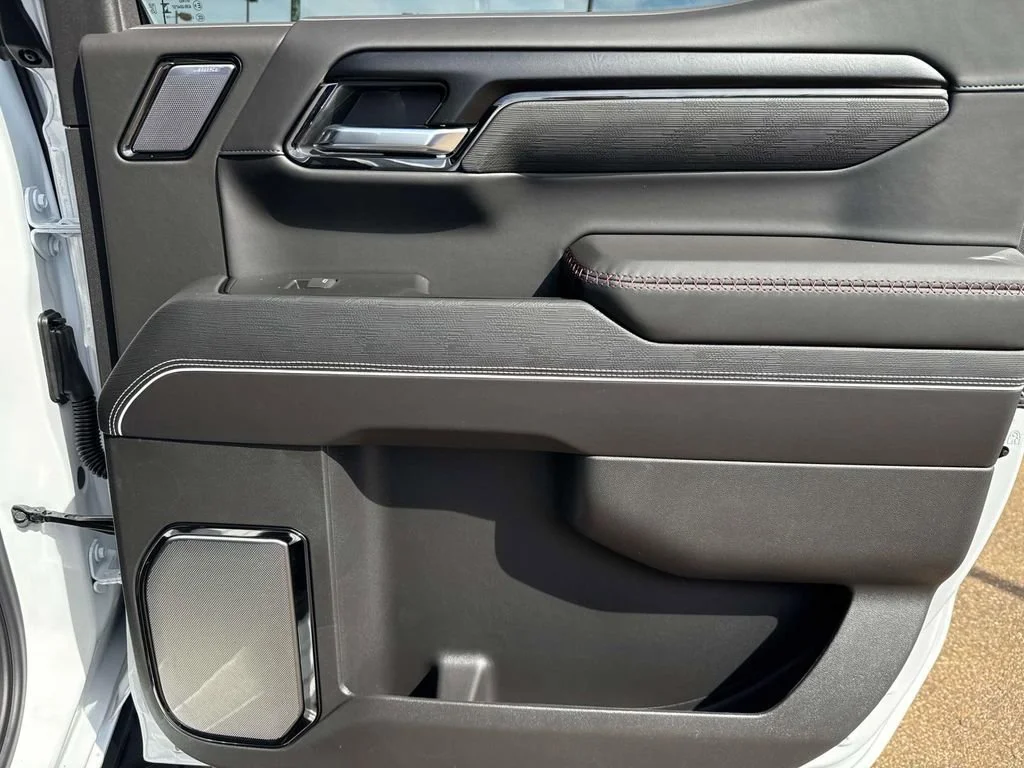 2026 GMC Sierra 1500 AT4X - Photo 27