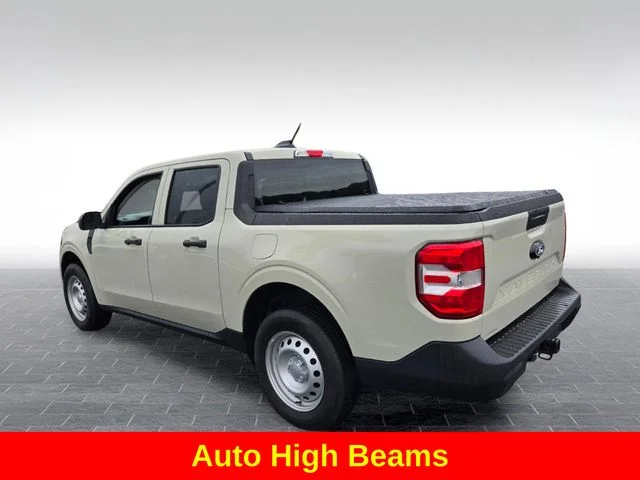 Used 2025 Beige Ford XL image 6