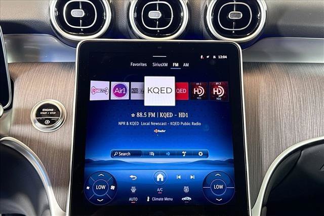 New 2026 Polar White Mercedes-Benz GLC 300 image 44