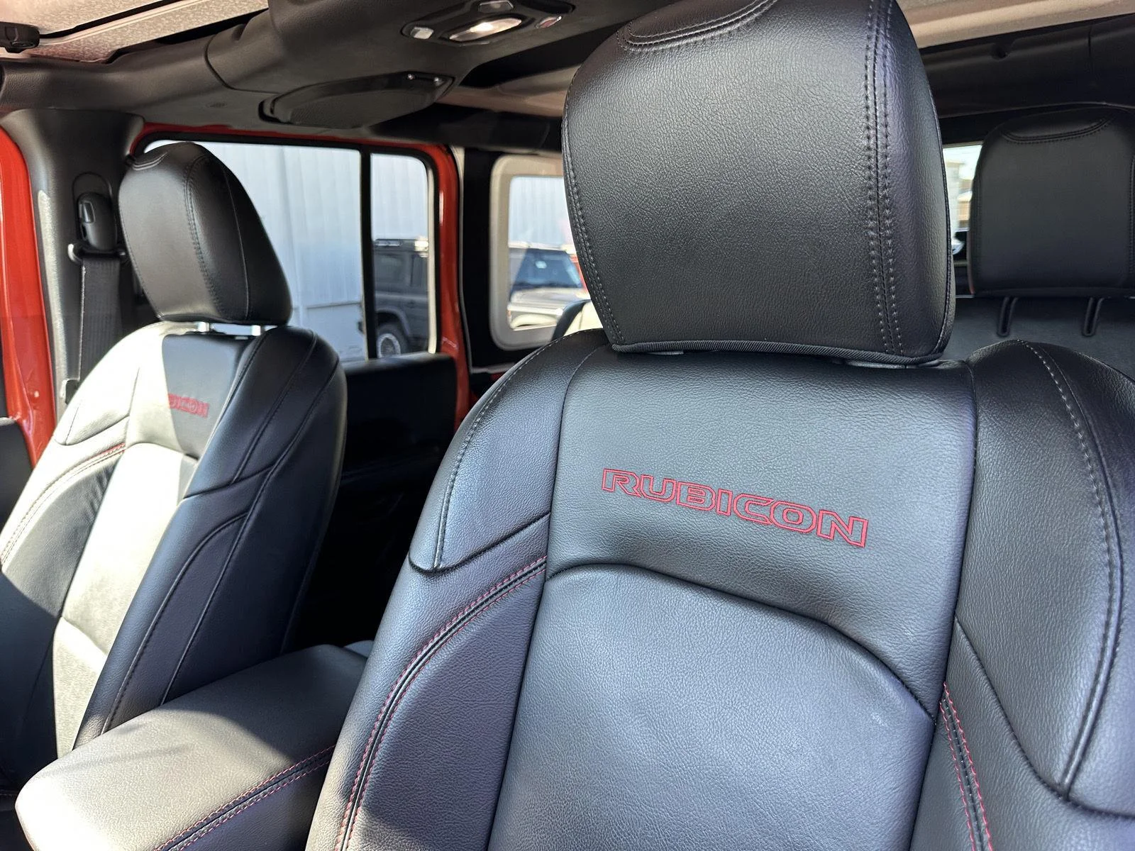 Used 2018 Firecracker Red Clearcoat Jeep Rubicon image 10