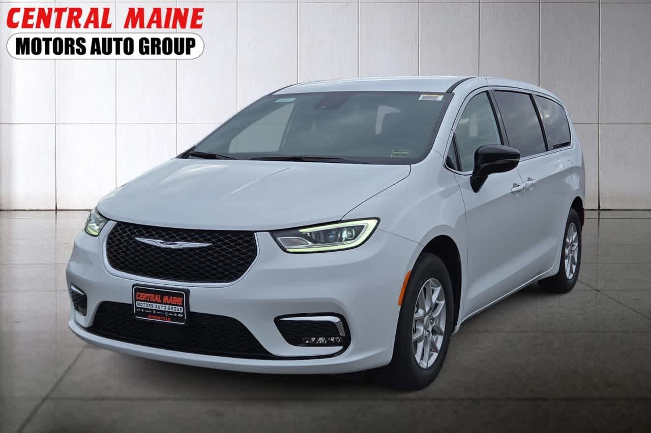 2026 Chrysler Pacifica