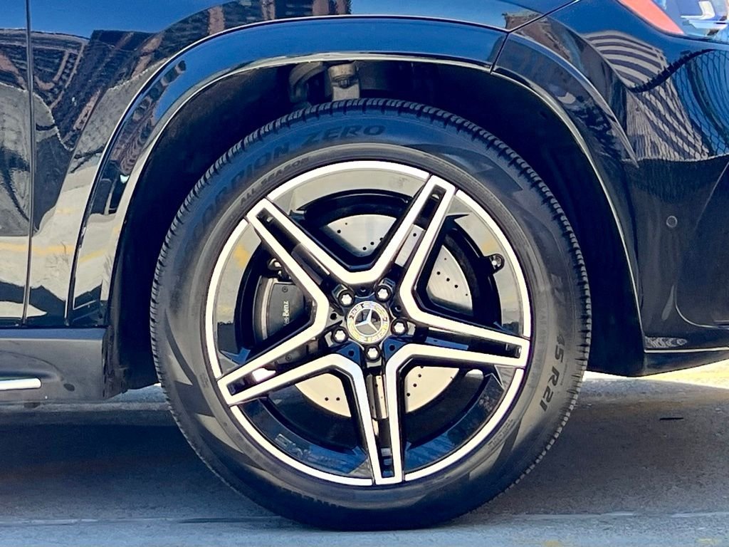 Certified Used 2024  Mercedes-Benz GLS 450 image 14