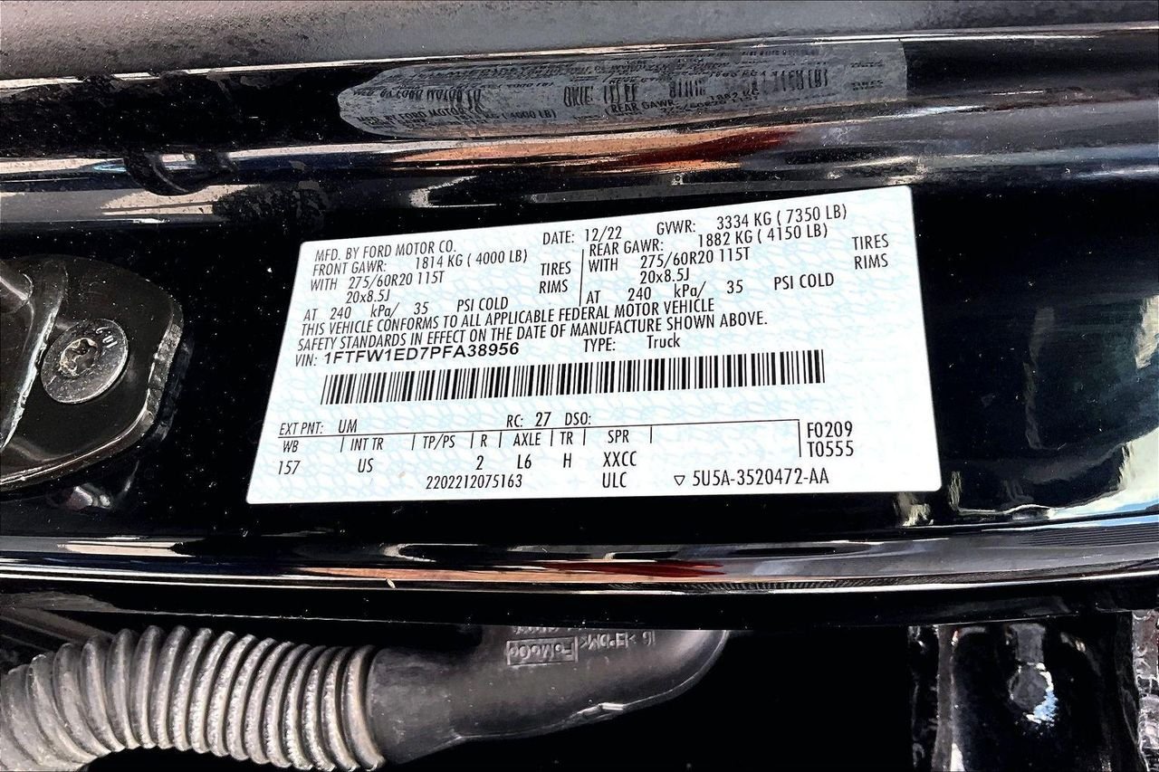 Used 2023 Agate Black Metallic Ford XLT image 22