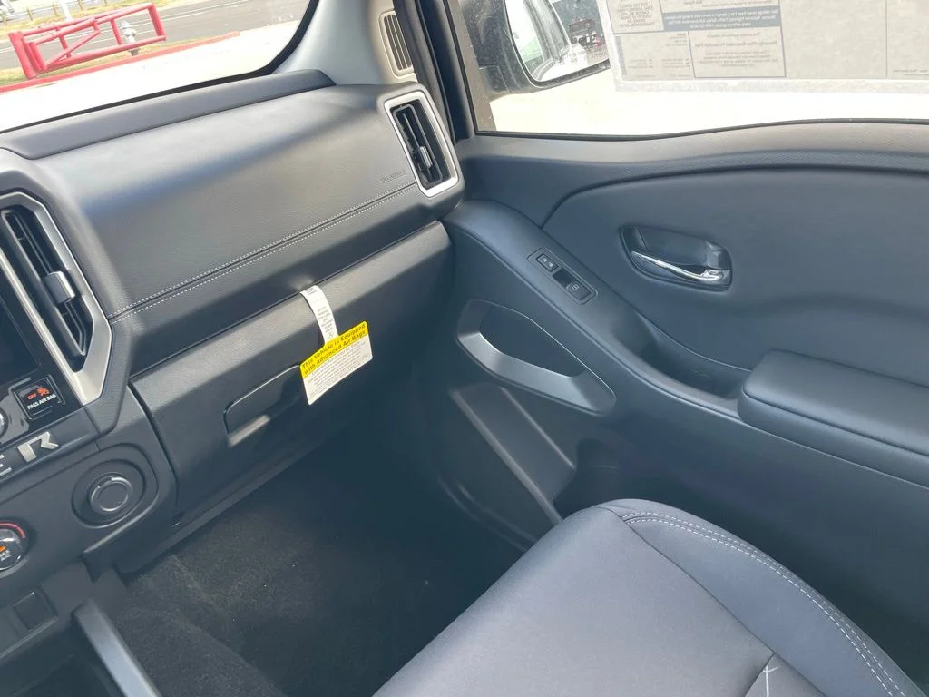 2026 Nissan Frontier SV - Photo 18