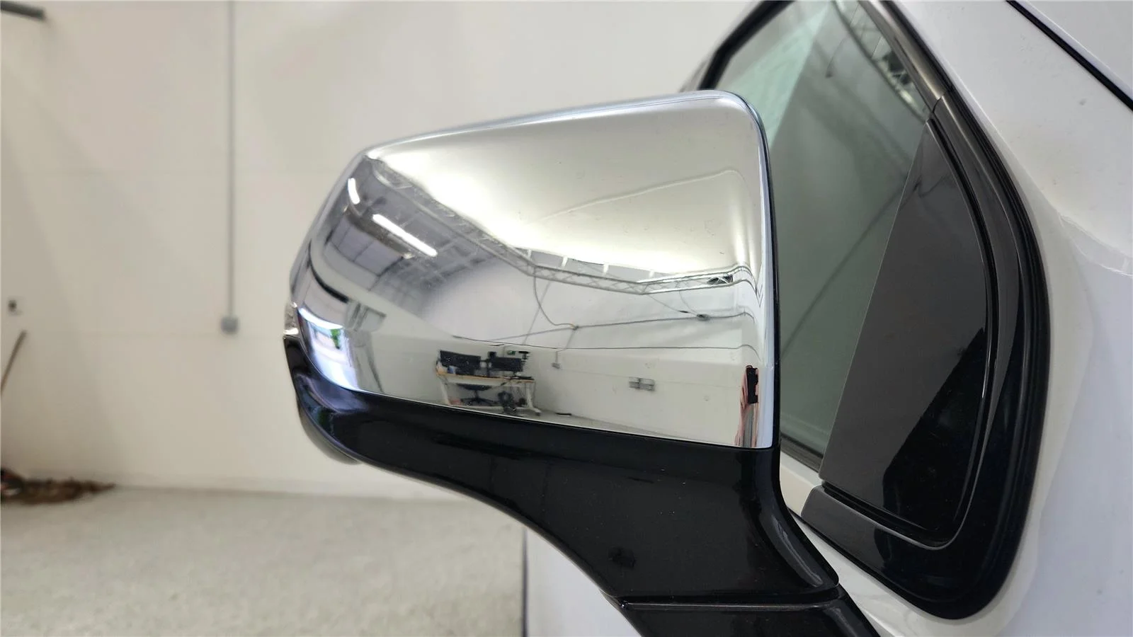 2026 Chevrolet Tahoe Premier - Photo 18