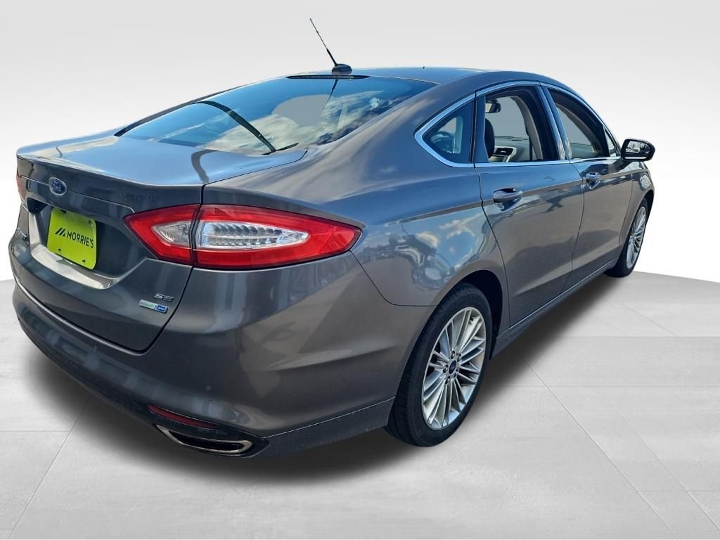 Used 2014  Ford SE image 6