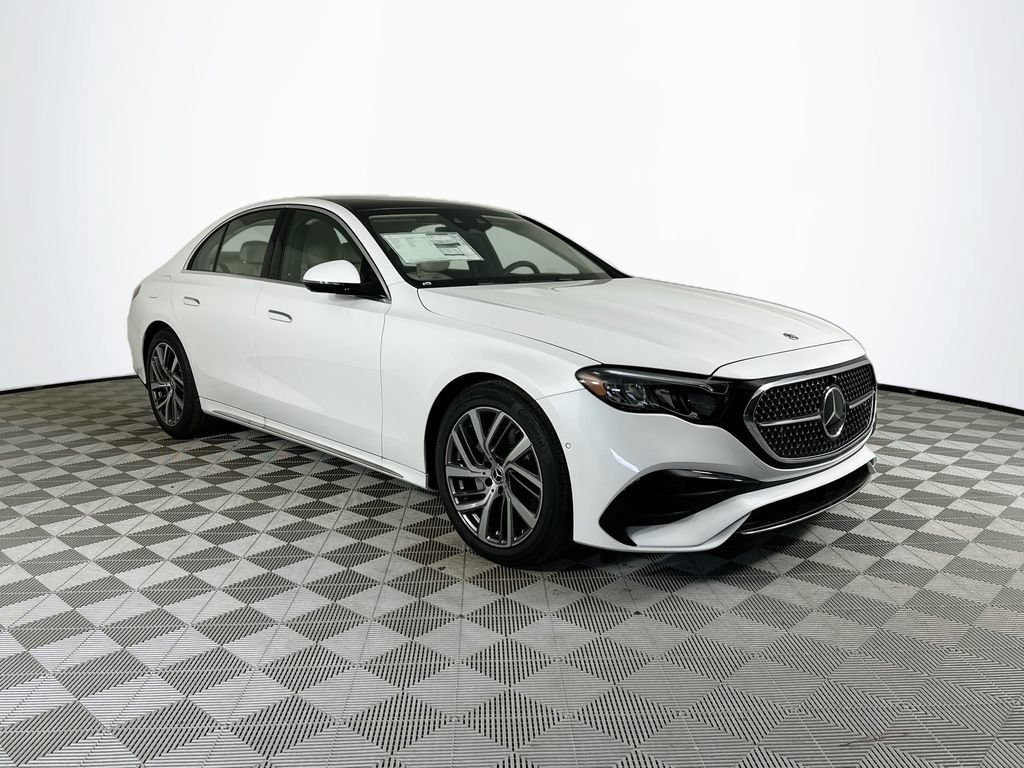 New 2026 MANUFAKTUR Moonlight White Metallic Mercedes-Benz E 350 image 34
