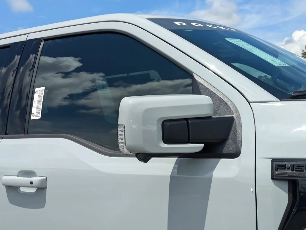 New 2026 Avalanche Ford Lariat image 12
