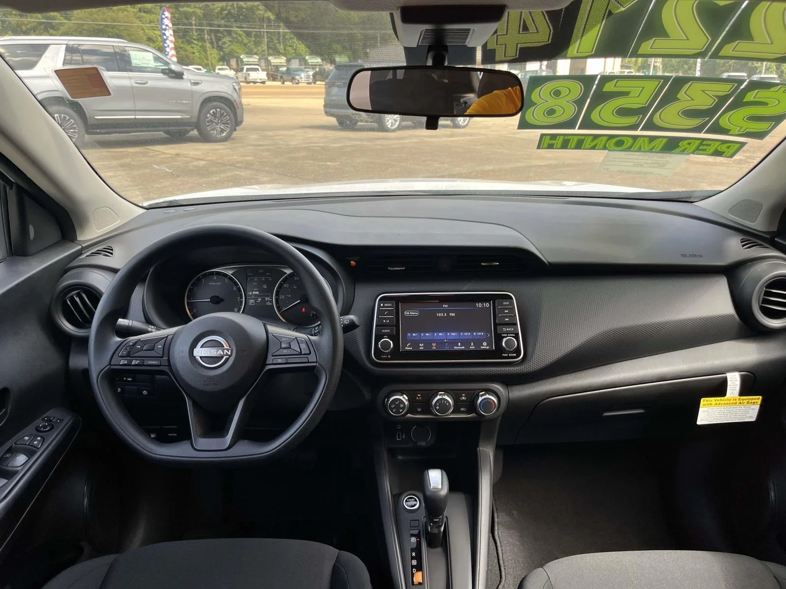 2025 Nissan KICKS PLAY Base - Photo 13