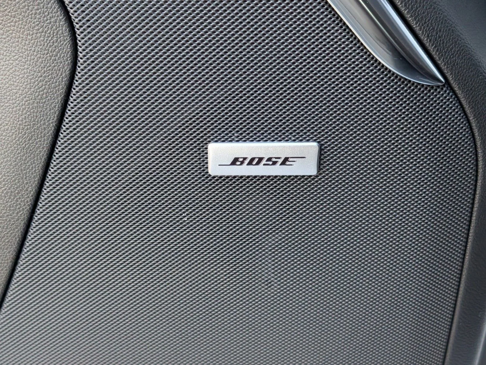 New 2026 Polar White Tricoat Chevrolet High Country image 18