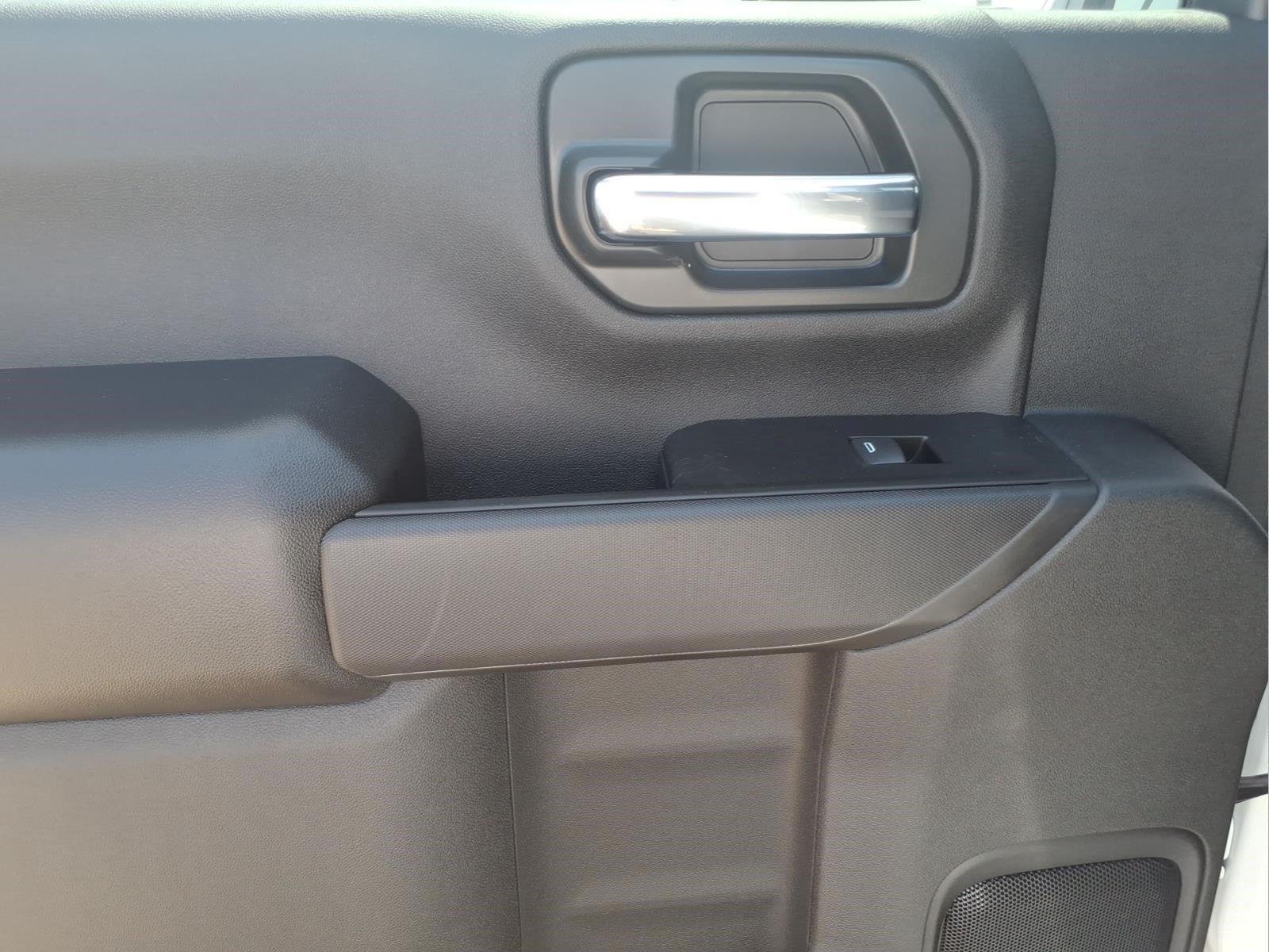 2026 Chevrolet Silverado 2500 HD Custom - Photo 11