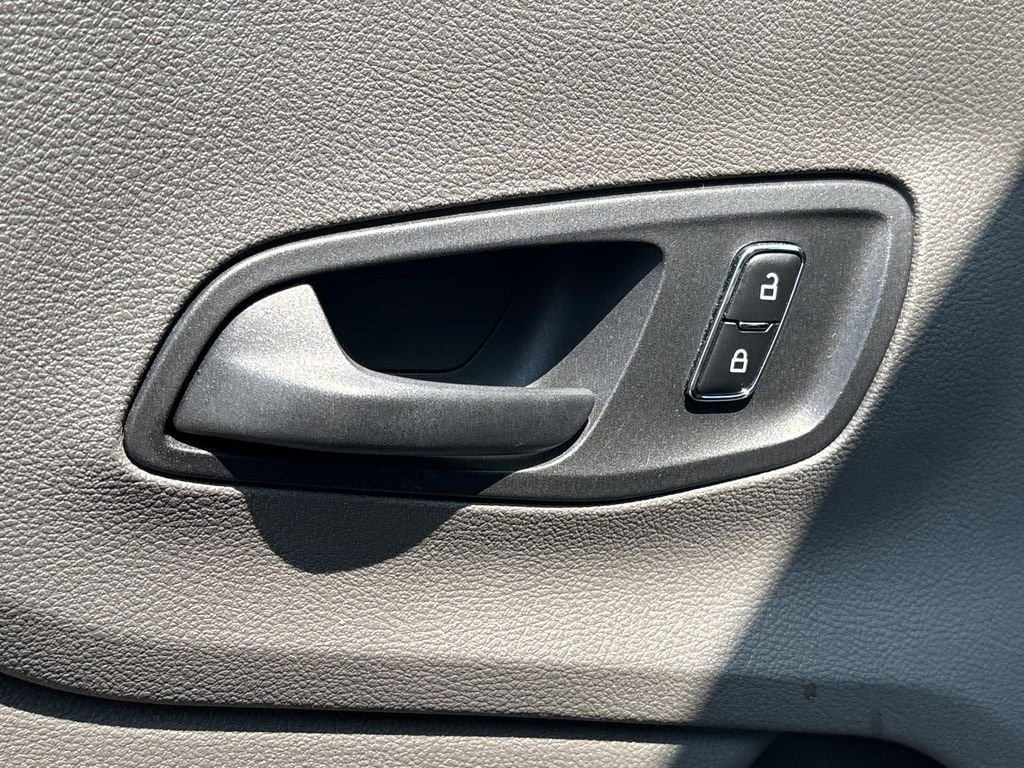 2023 Ford Transit Passenger Van XLT - Photo 18