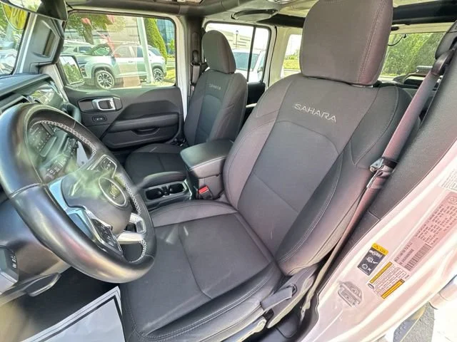 Used 2022 White Jeep Unlimited Sahara image 20