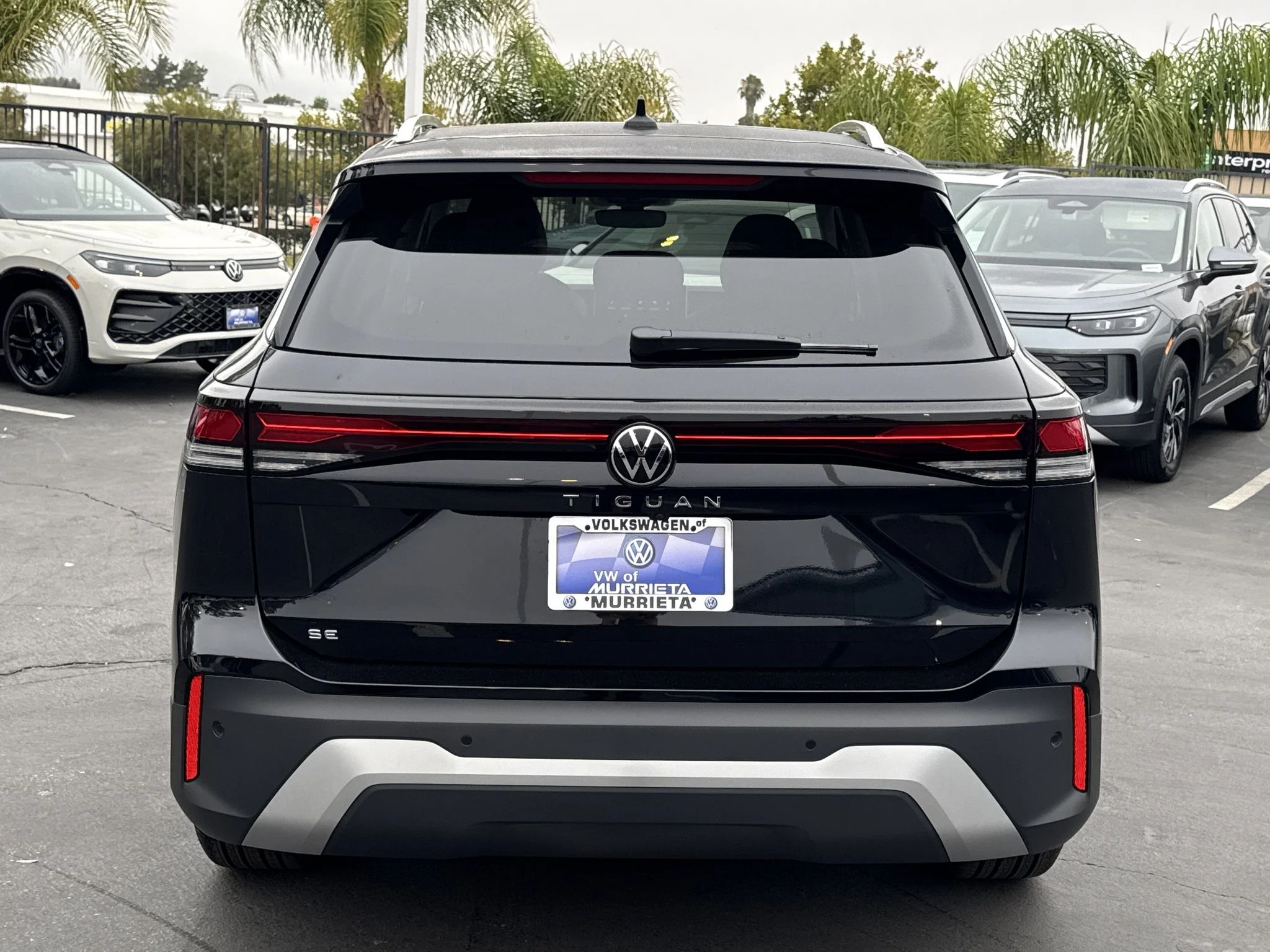 New 2026 Deep Black Pearl Volkswagen SE image 6